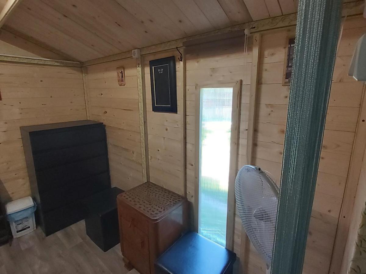 Relax BUNGALOW Terrace, 2 db TERASZOS FAHÁZ Siófok Exterior foto